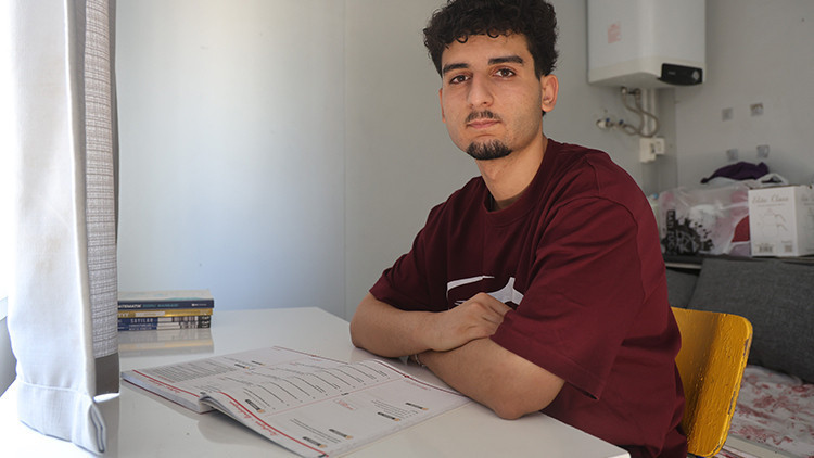 Konteynerden Tıp Fakültesine: Hasan'ın Azim Dolu Başarısı