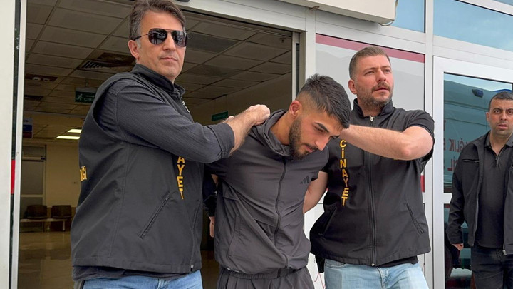 Annesinin Sevgilisini Öldüren Zanlı Tutuklandı