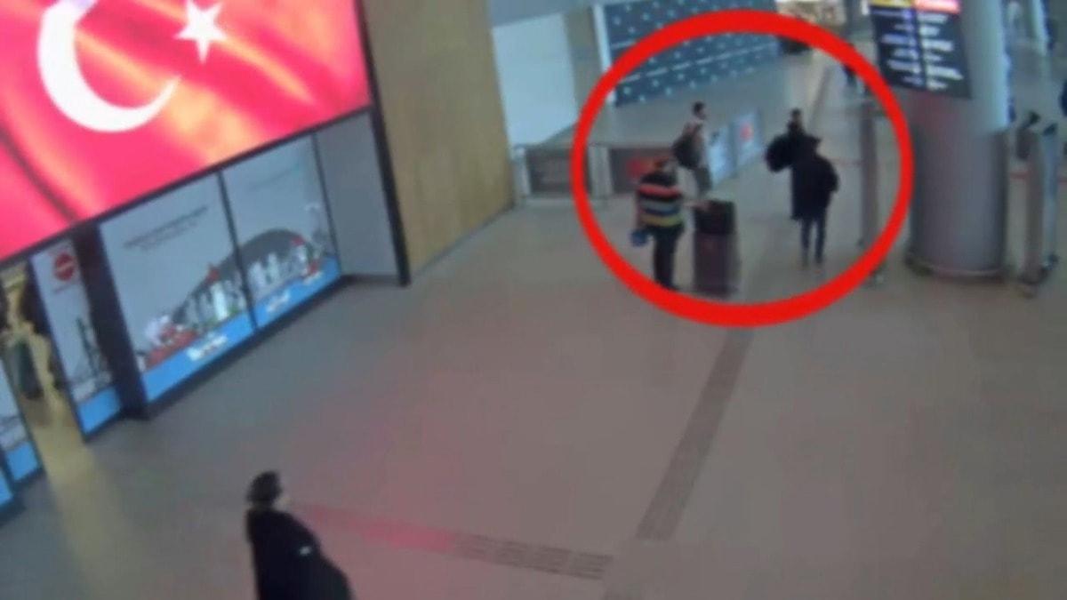 Korse Yeleğe Saklanan 8 Kilo Uyuşturucu İstanbul Havalimanı'nda Ele Geçirildi
