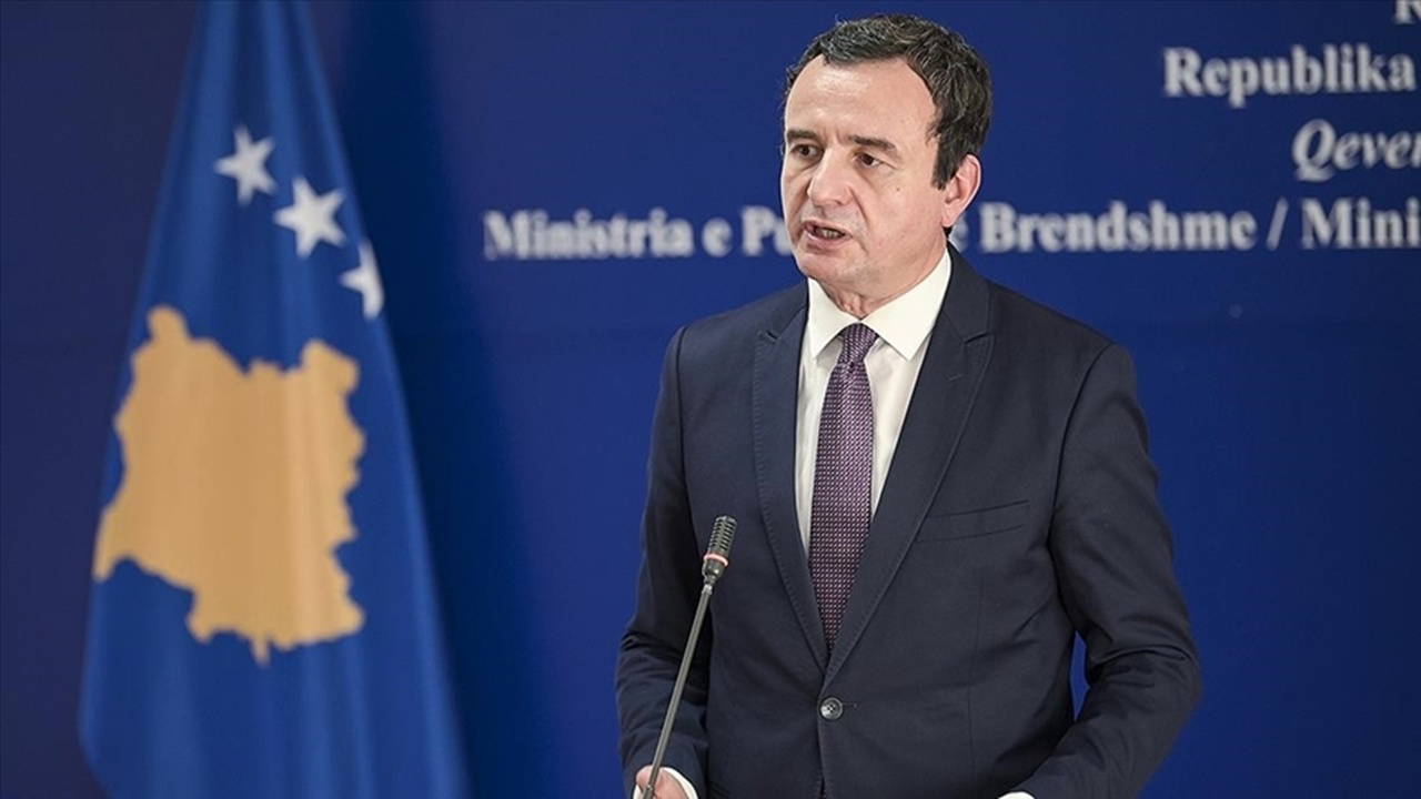 Kosova'da erken seçimi Kurti'nin partisi kazandı