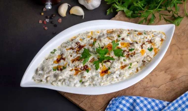 Közlenmiş Patlıcanın Lezzetli Hali: Mütebbel Tarifi ve Püf Noktaları