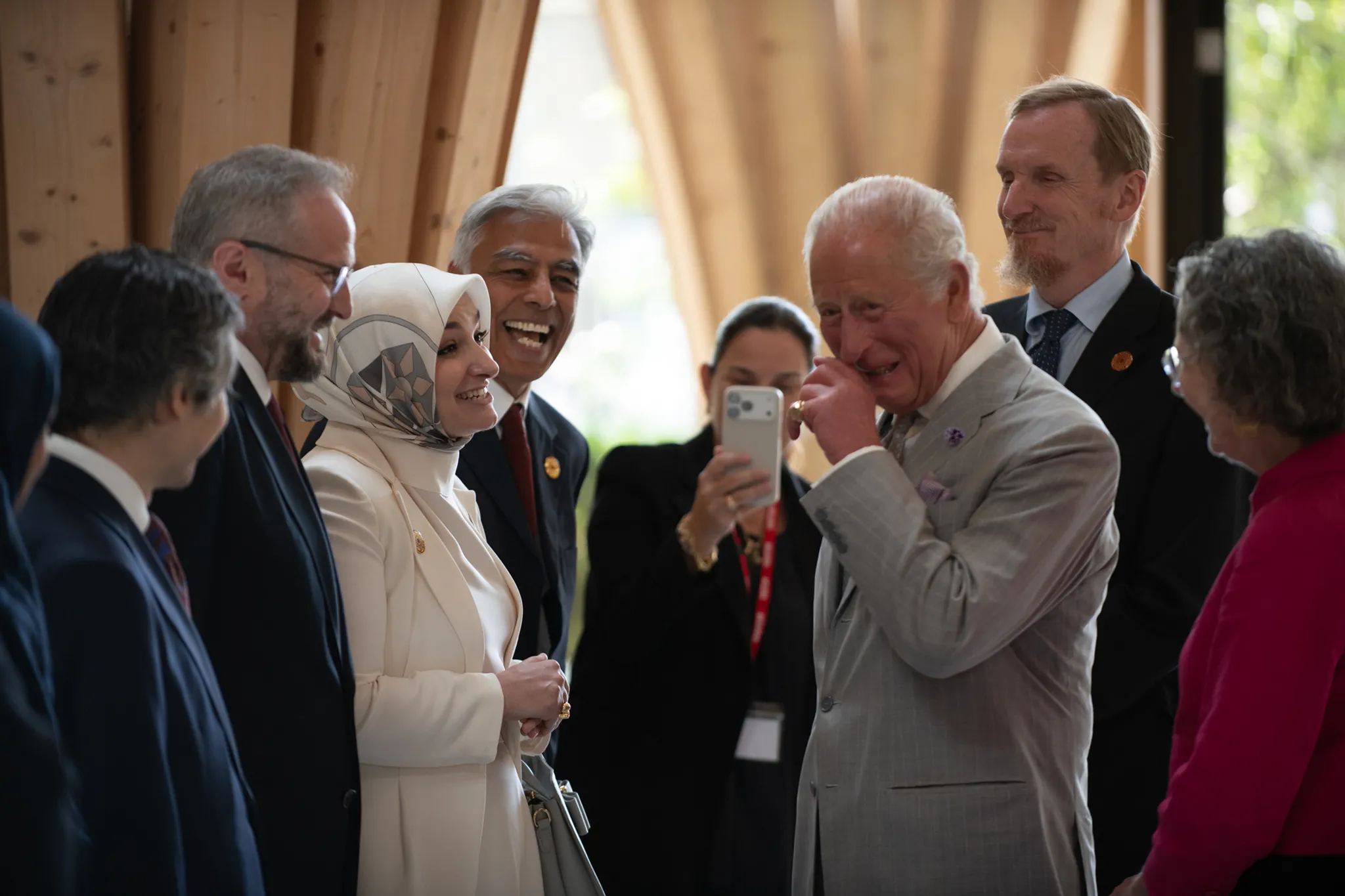 Kral Charles'tan Cambridge Merkez Camisi'ne Ziyaret