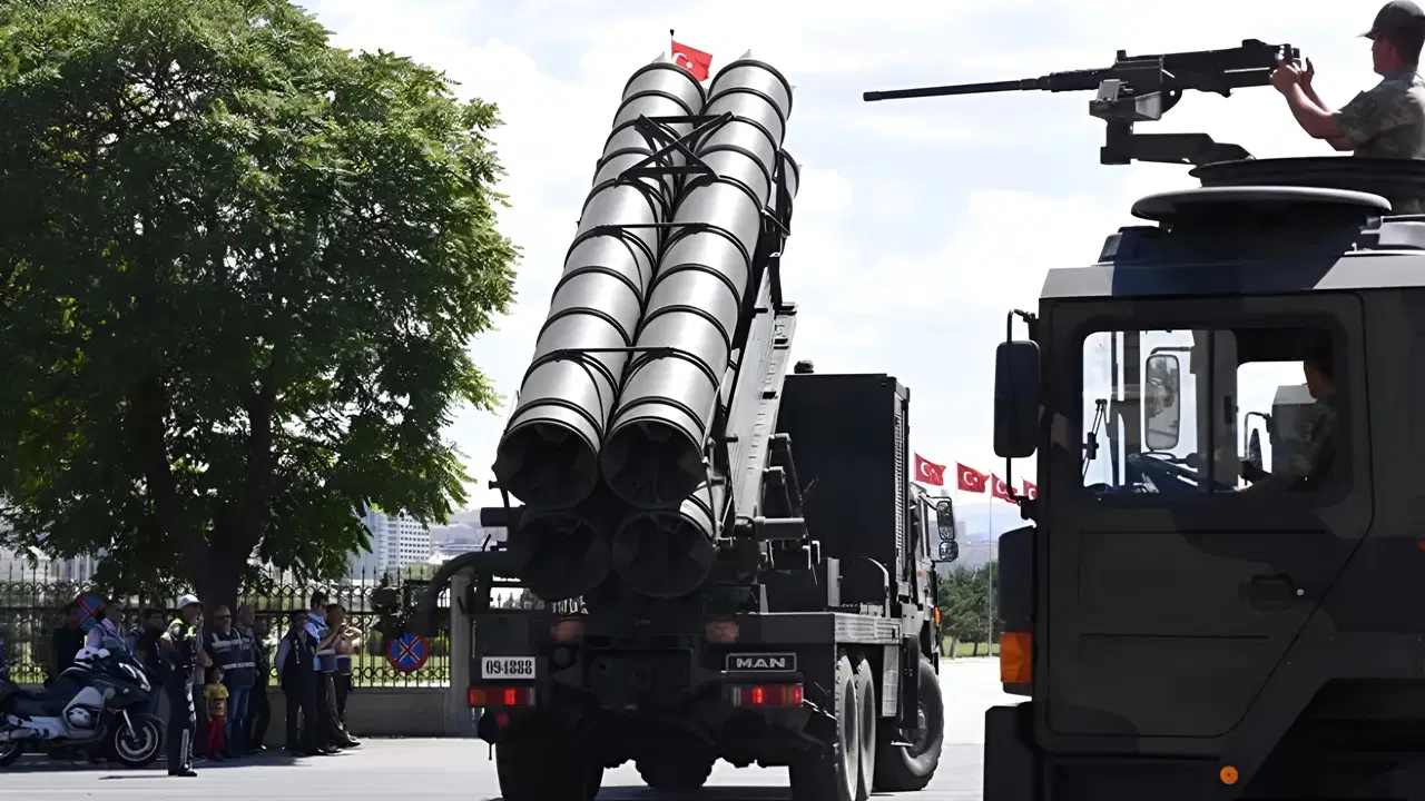 Kremlin'den S-400 Açıklaması: Türkiye ile Temas Sürüyor