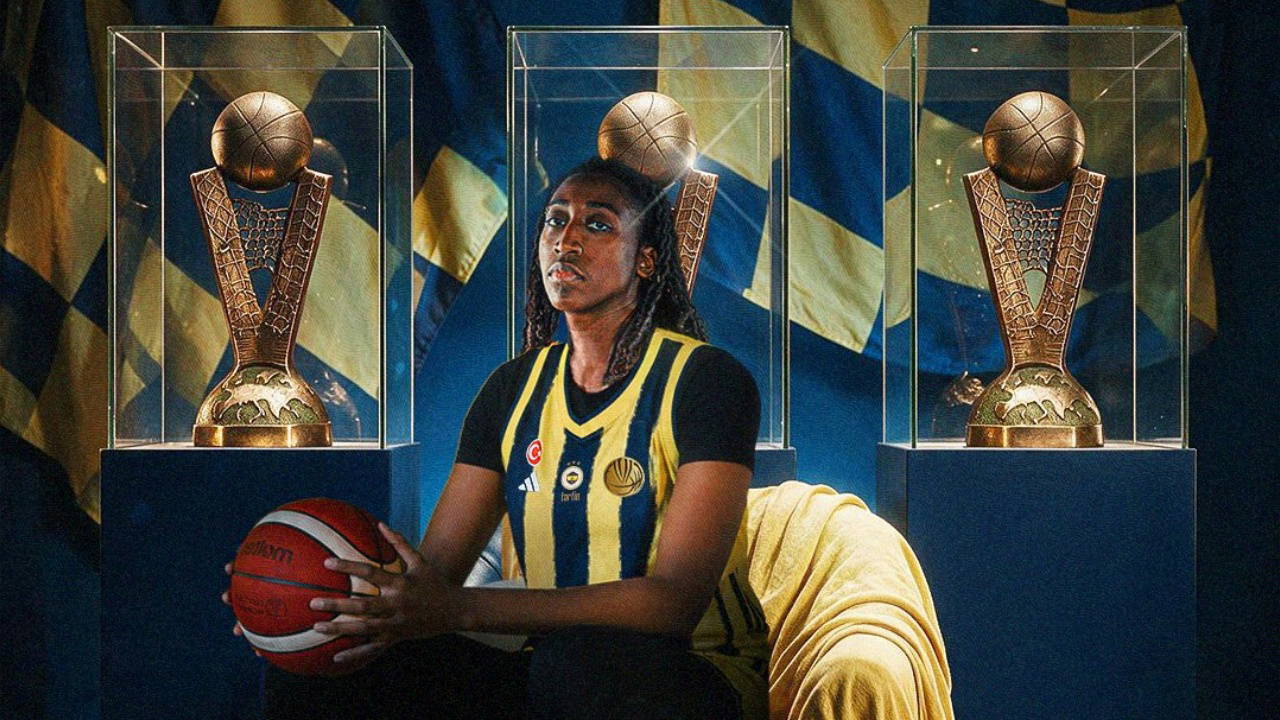 Kuanitra Holingsvorth yeniden Fenerbahçe Tarfin'de