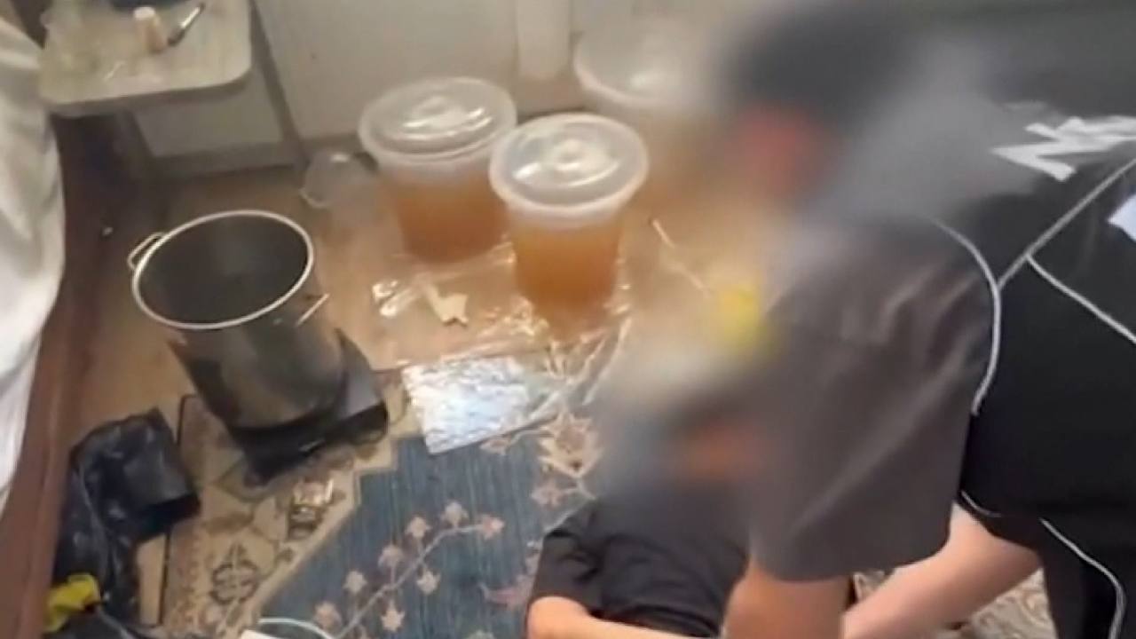 Küçükçekmece'de 90 kg uyuşturucu operasyonu: 3 gözaltı