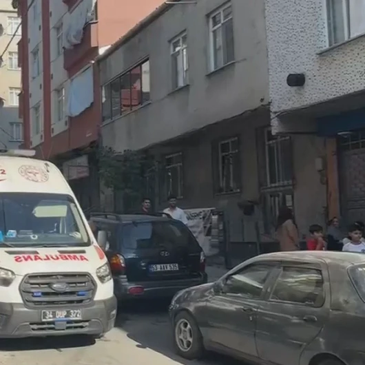 Küçükçekmece'de Deodorant Patlaması: Anne ve İki Çocuk Hastaneye Kaldırıldı