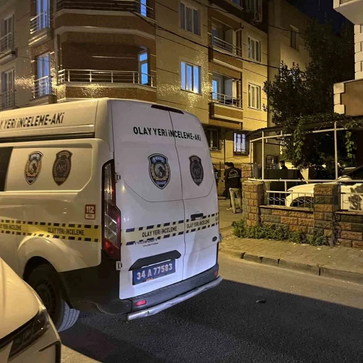 Küçükçekmece'de silahlı saldırı: Bir kişi ağır yaralandı