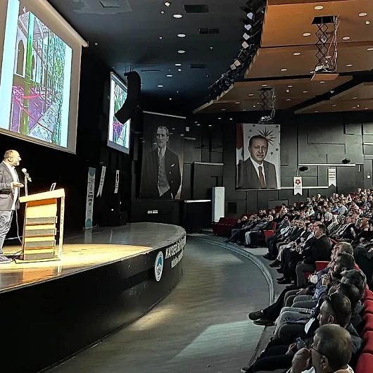 Kudüs'ten Kaşgar'a Eğitim Seminerleri İstanbul'da Tamamlandı