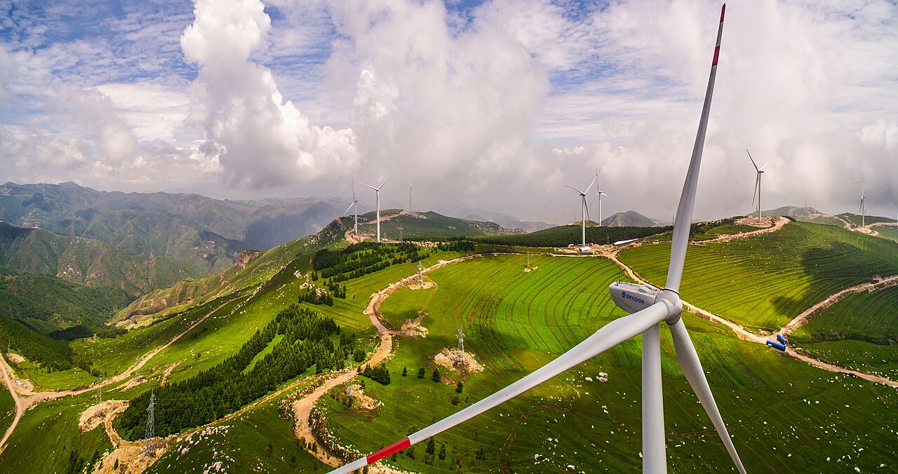 Küresel yenilenebilir enerjide 5 TW barajı aşıldı: 2030 hedefine adım adım