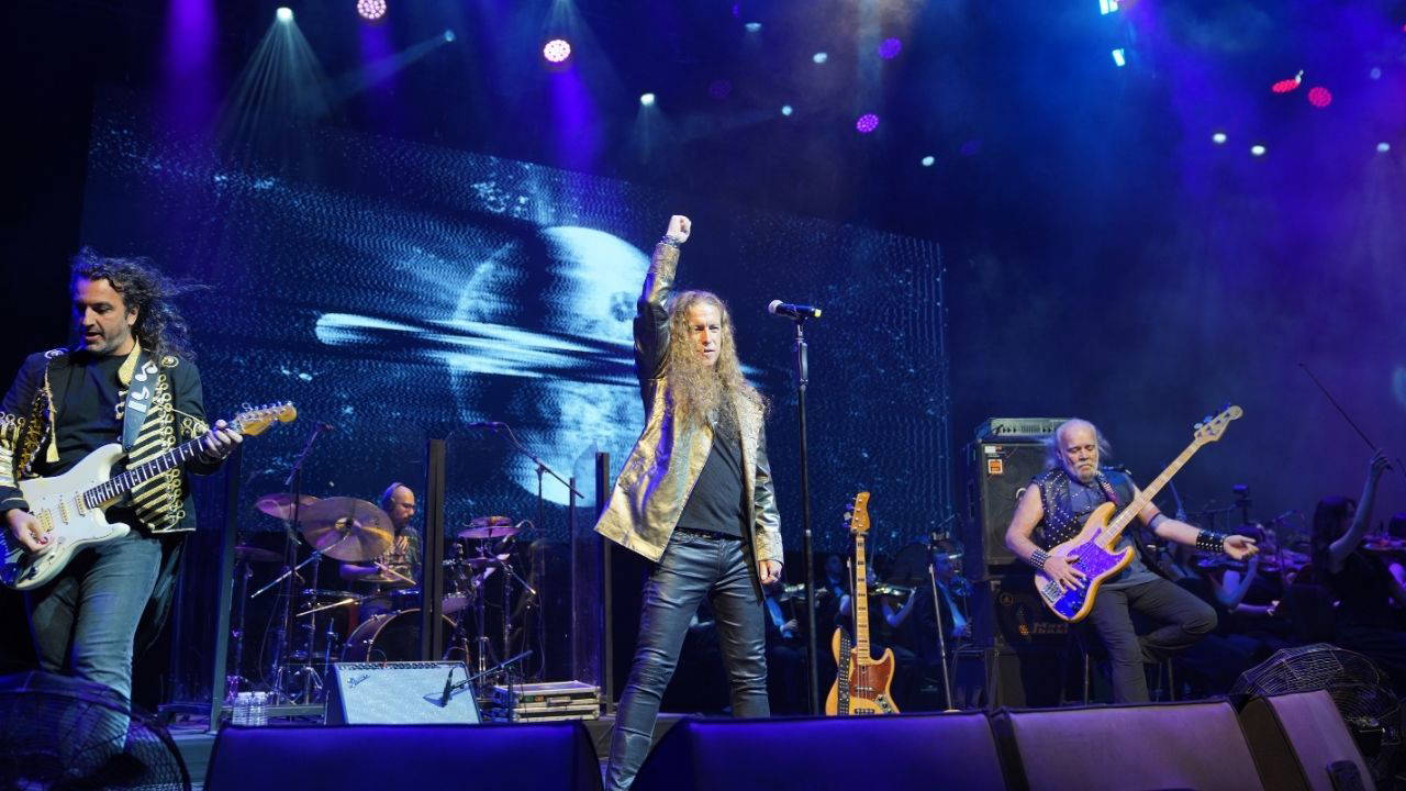 Kurtalan Ekspres'ten Unutulmaz Anadolu Rock Gecesi
