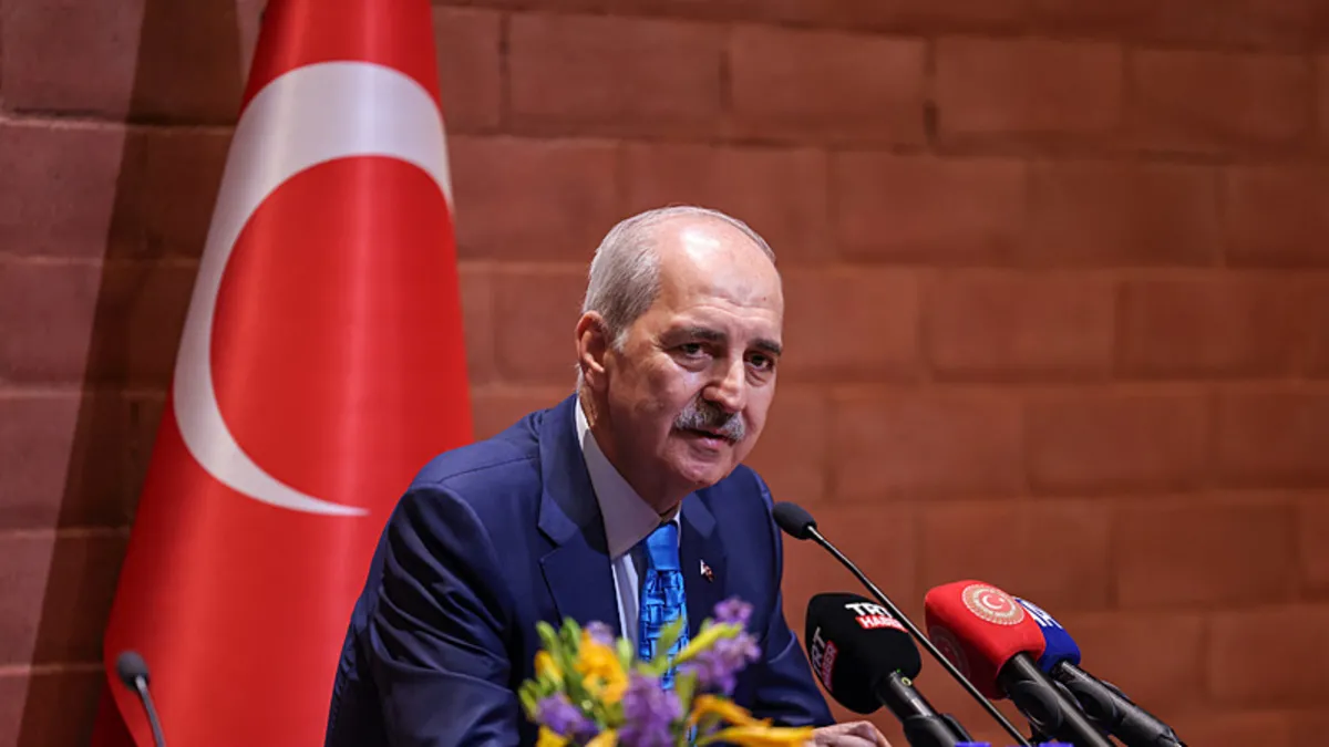 Kurtulmuş: CHP Grup Toplantısına Katılım Anayasal Hak