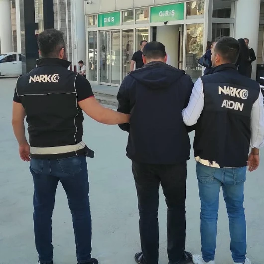 Kuşadası'nda uyuşturucu operasyonu: 12 paket esrar ele geçirildi