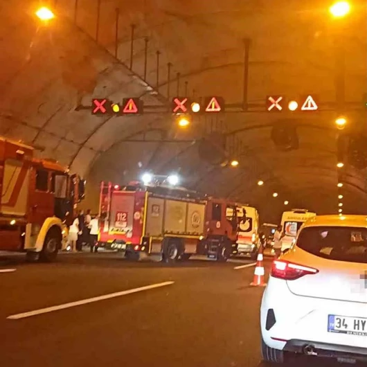 Kuzey Marmara Otoyolu'nda tünelde feci kaza: 3 ölü, 1 yaralı