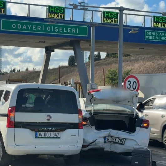 Kuzey Marmara Otoyolu'nda zincirleme kaza: 2 yaralı