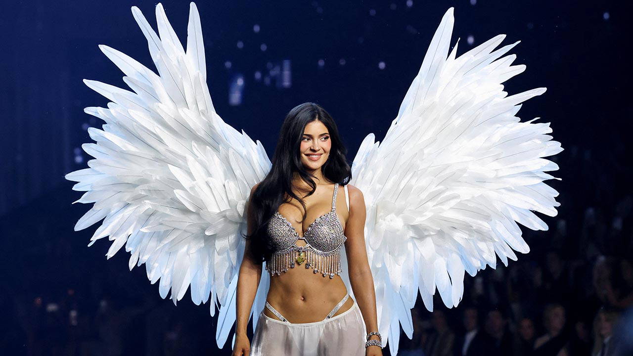 Kylie Jenner Victoria's Secret Podyumunda: 50 Milyon Dolarlık Fantasy Bra