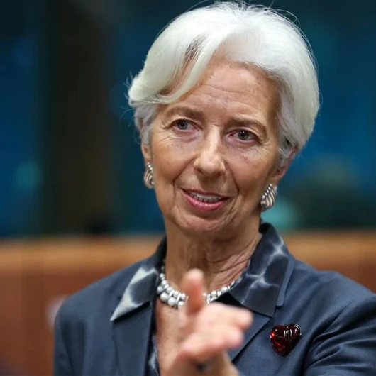 Lagarde: Yapay Zeka Finans Sisteminde Riskleri Artırıyor