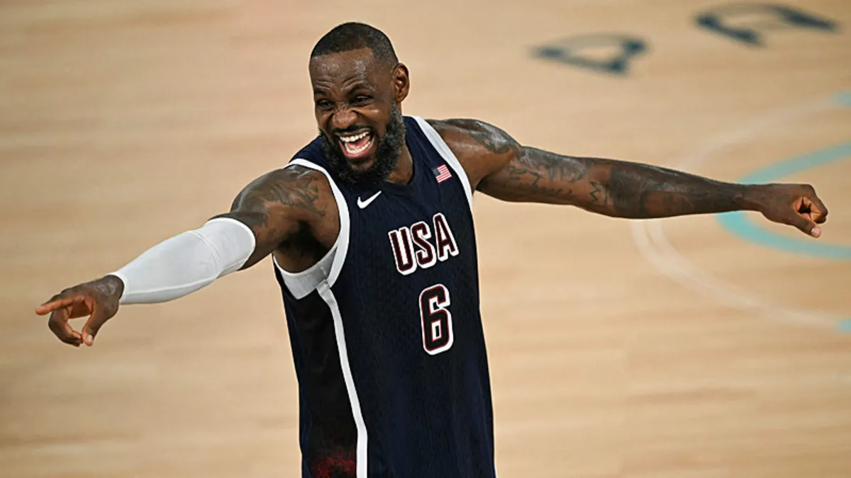 LeBron James 76ers ile NBA'de 4. Takımında