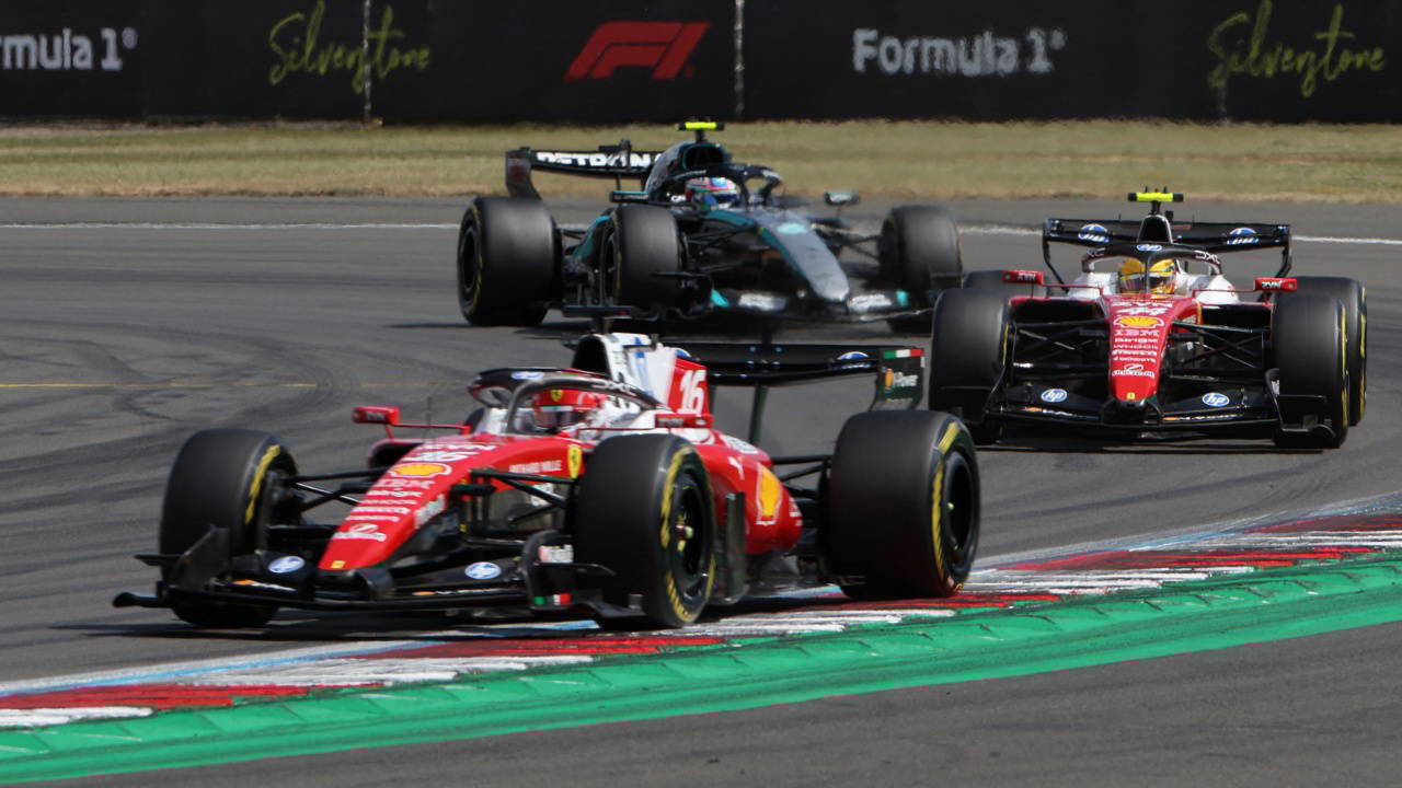 Leclerc Britanya Grand Prix'sinde Zirvede