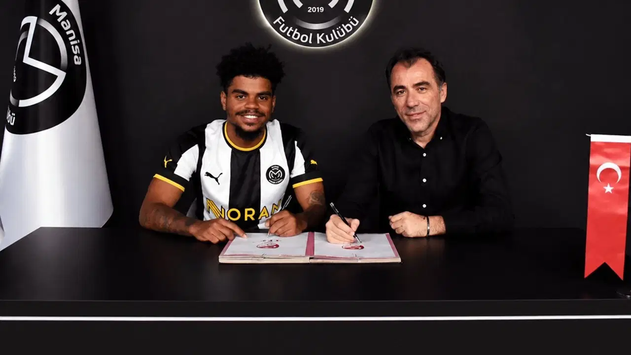 Lemina'nın kardeşi Noha, Manisa FK'ye transfer oldu