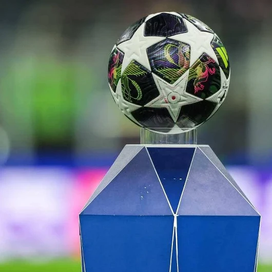 Lens'ten 90+3'te Futbol Tarihine Geçen Geri Dönüş
