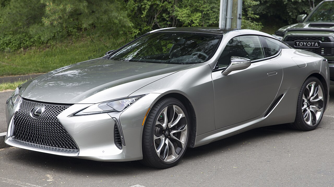 Lexus Temmuz 2026 Fiyat Listesi Açıklandı: Hibrit Modellerin Fiyatları Webtekno'da