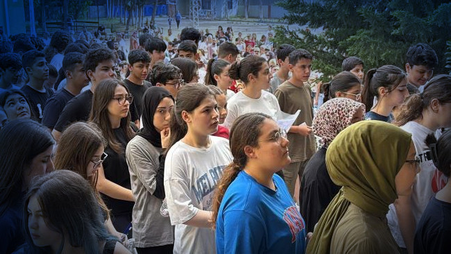 LGS'de 452 Birinci, Erzincan'dan 3 Tam Puanlı Öğrenci