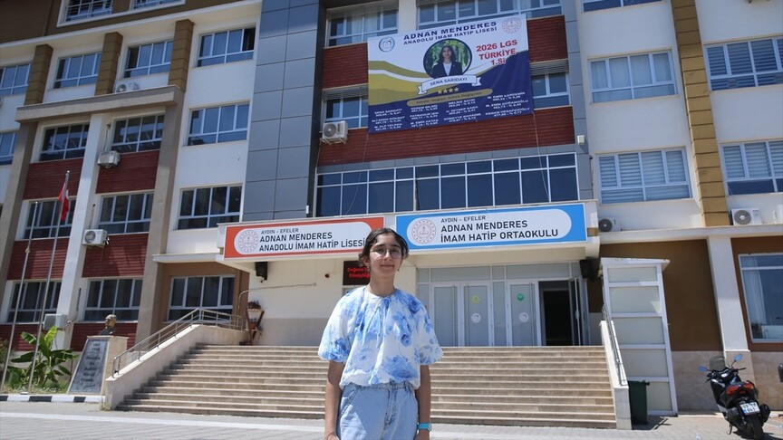 LGS'de 500 tam puan alan Sena'nın ilk tercihi Kartal Anadolu İmam Hatip Lisesi