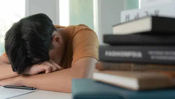 LGS ve YKS’ye Sayılı Günler Kala: Ebeveynlerin Sınav Kaygısını Tetikleyen 3 Hatası