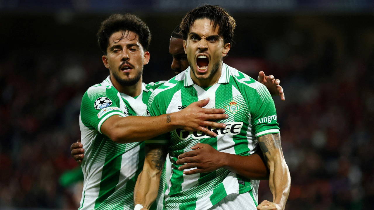 Lille 10 Kişiyle Betis'e Yenildi: 3-2