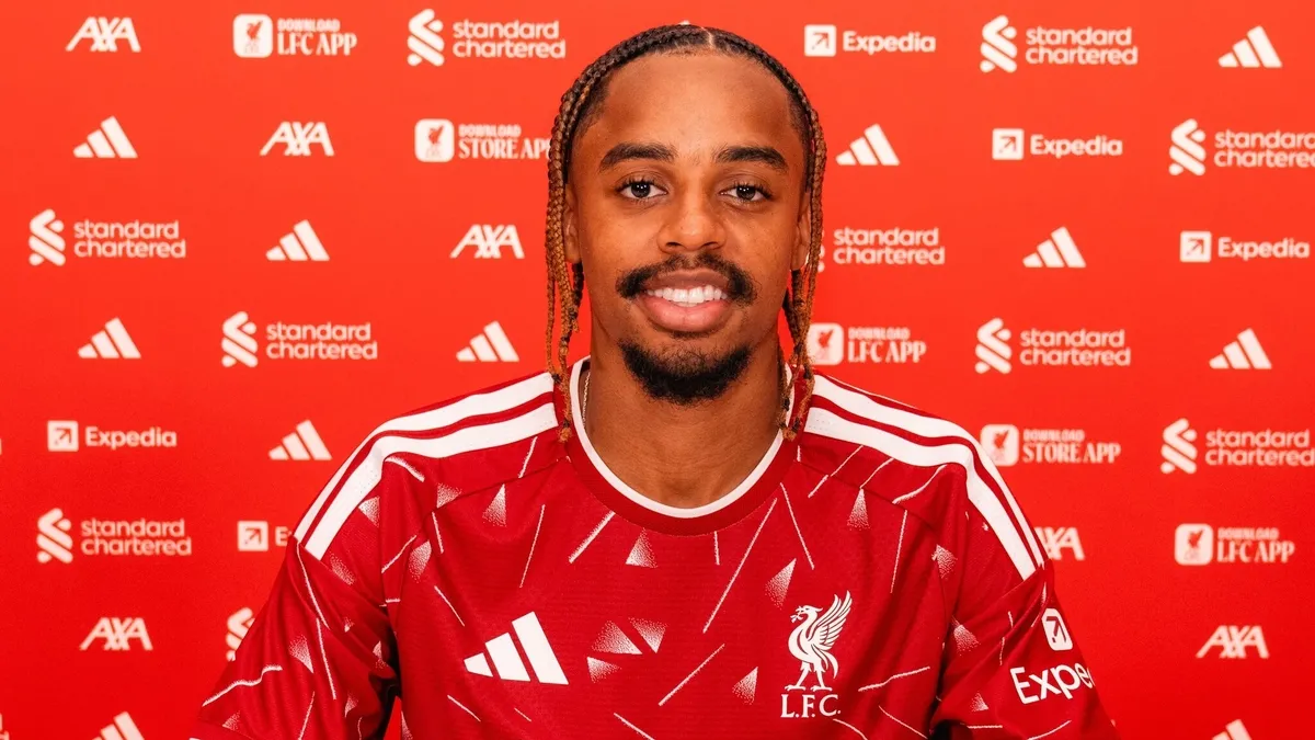 Liverpool, Bradley Barcola Transferini Duyurdu! Rekor Bonservis