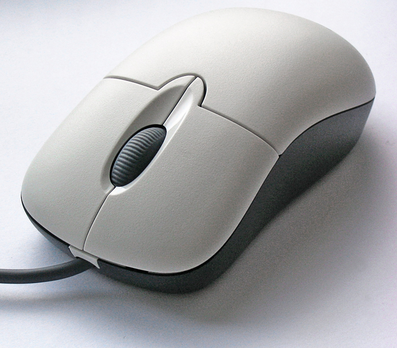 Logitech'ten Cebe Sığan Katlanabilir Mouse: Mobi Fold