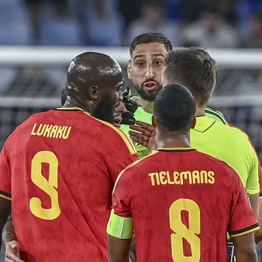 Lukaku ile Donnarumma Karşı Karşıya: İtalya-Belçika Maçı Olaylı Bitti