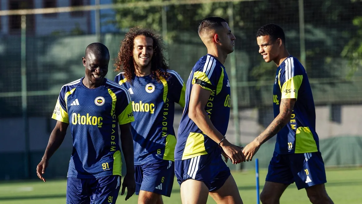 Lukaku Fenerbahçe'ye Çare Olur mu? Murat Özbostan'dan Lyon Maçı Öncesi Çarpıcı Analiz