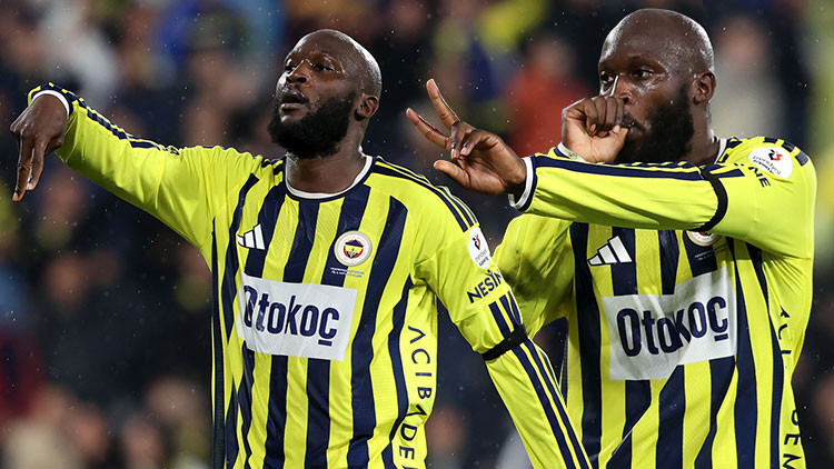 Lukaku Fenerbahçe'de İlk Golünü Kadıköy'de Attı