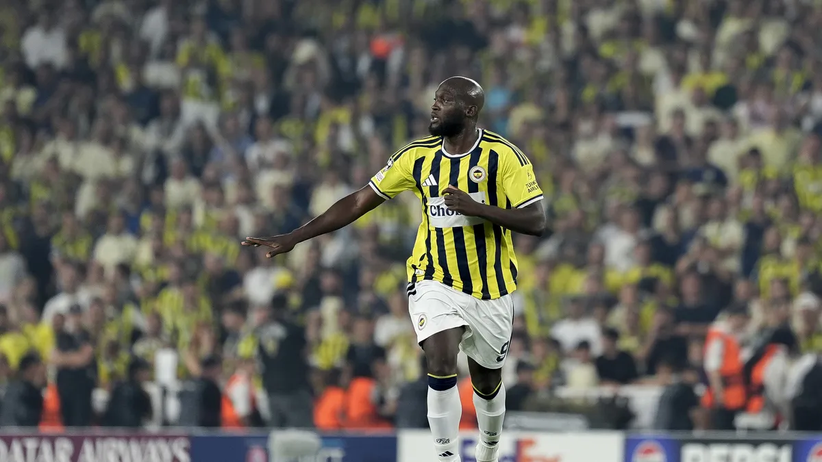 Lukaku mu Muriqi mi? Fenerbahçe'de Konyaspor maçı ilk 11'i belli oldu
