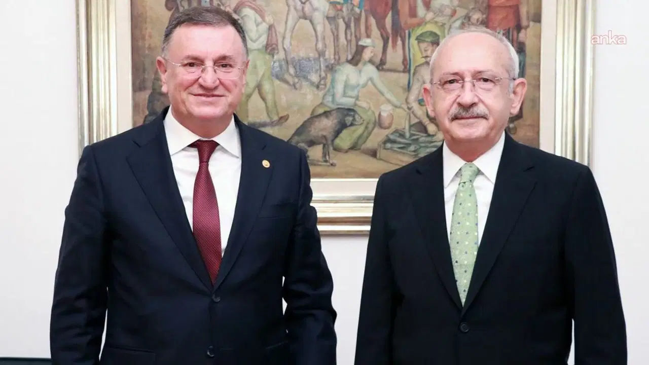 Lütfü Savaş, Kılıçdaroğlu ile görüştü: 'Parti görev verirse kabul ederim