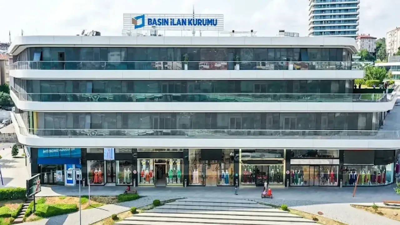 Lütfü Türkkan, BİK'e ilan kesme yetkisini Meclis'e taşıdı