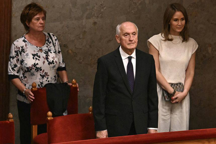 Macaristan'da yeni cumhurbaşkanı Andras Baka