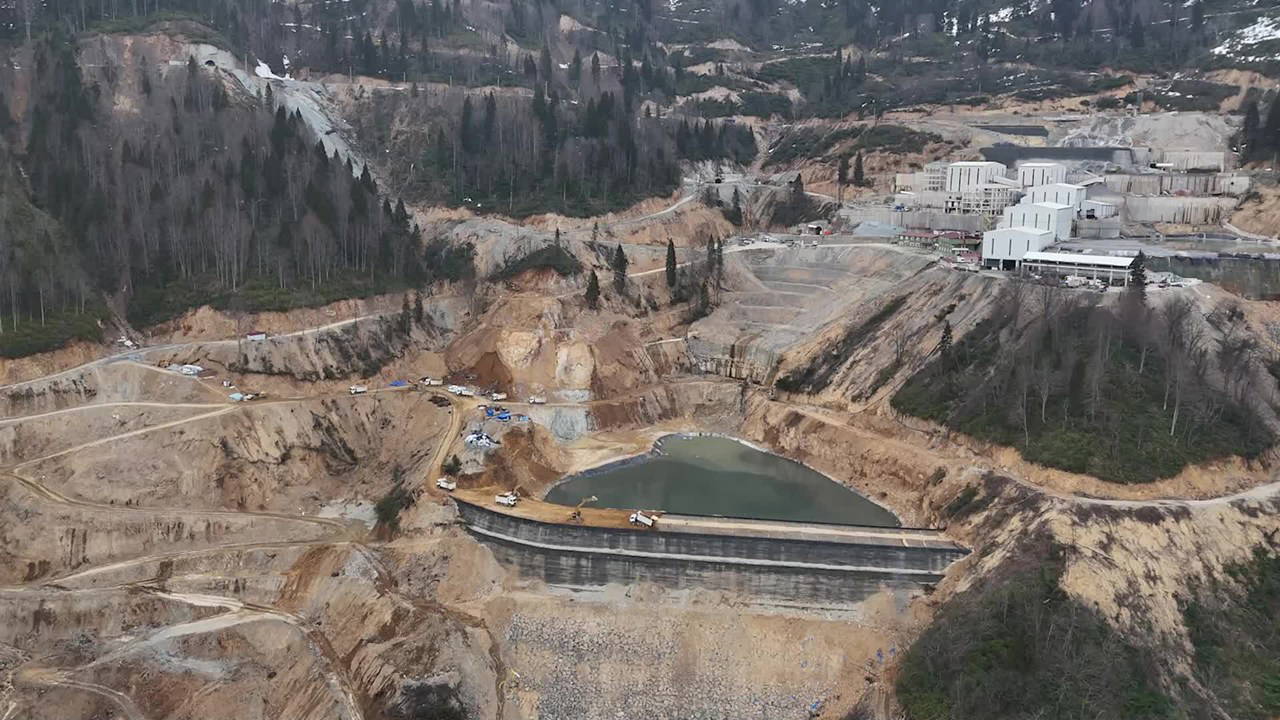 Maden protestosuna afiş asana 115 bin lira ceza