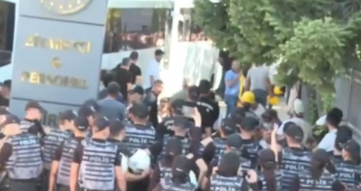 Madencilerin Enerji Bakanlığı Önündeki Eyleminde Üçüncü Gözaltı Dalgası