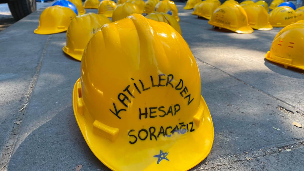 Direnişteki Madencinin Oğulları Göçükten Kıl Payı Kurtuldu