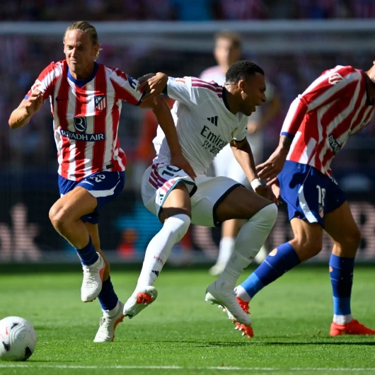 Madrid derbisinde Atletico güldü: Real Madrid 2-1 mağlup
