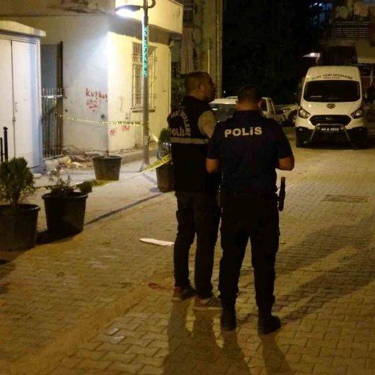 Malatya'da Husumet Kavgası: Silahla Bacaktan Vurulan Şahıs Hastaneye Kaldırıldı