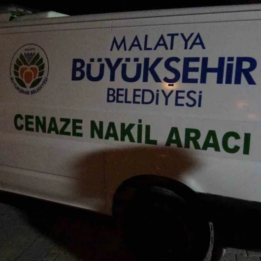 Malatya'da Pres Makinesi Faciası: İşçi Hayatını Kaybetti