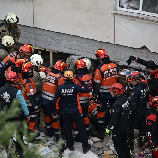 Maltepe'de Çöken Binada Son Ceset 25 Saat Sonra Çıkarıldı: 5 Ölü