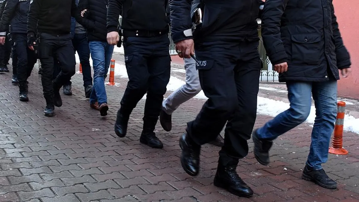 Manavgat Belediyesi'ne yolsuzluk operasyonu: 3 şüpheli gözaltında