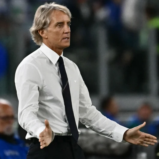 Mancini'den sürpriz karar: 10 futbolcu Türkiye'ye gelmiyor