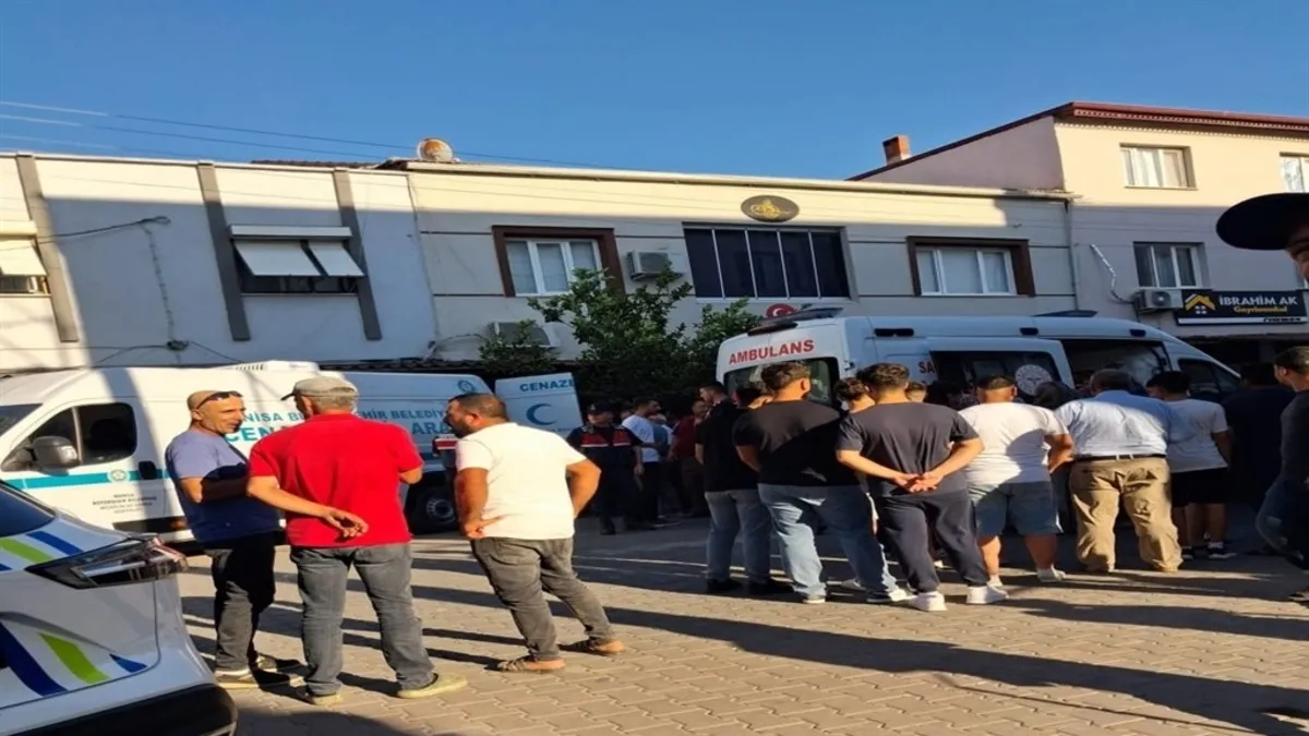 Manisa'da Berber Dükkanına Silahlı Saldırı: 2 Ölü
