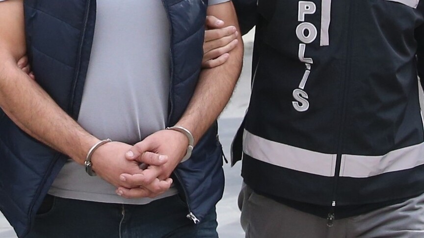Manisa merkezli operasyonda suç örgütüne 38 gözaltı