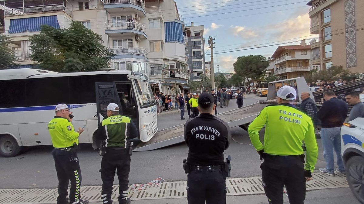 Manisa Salihli'de servis minibüsü bisikletli çocuğa çarptı: 8 yaşındaki Yunus hayatını kaybetti